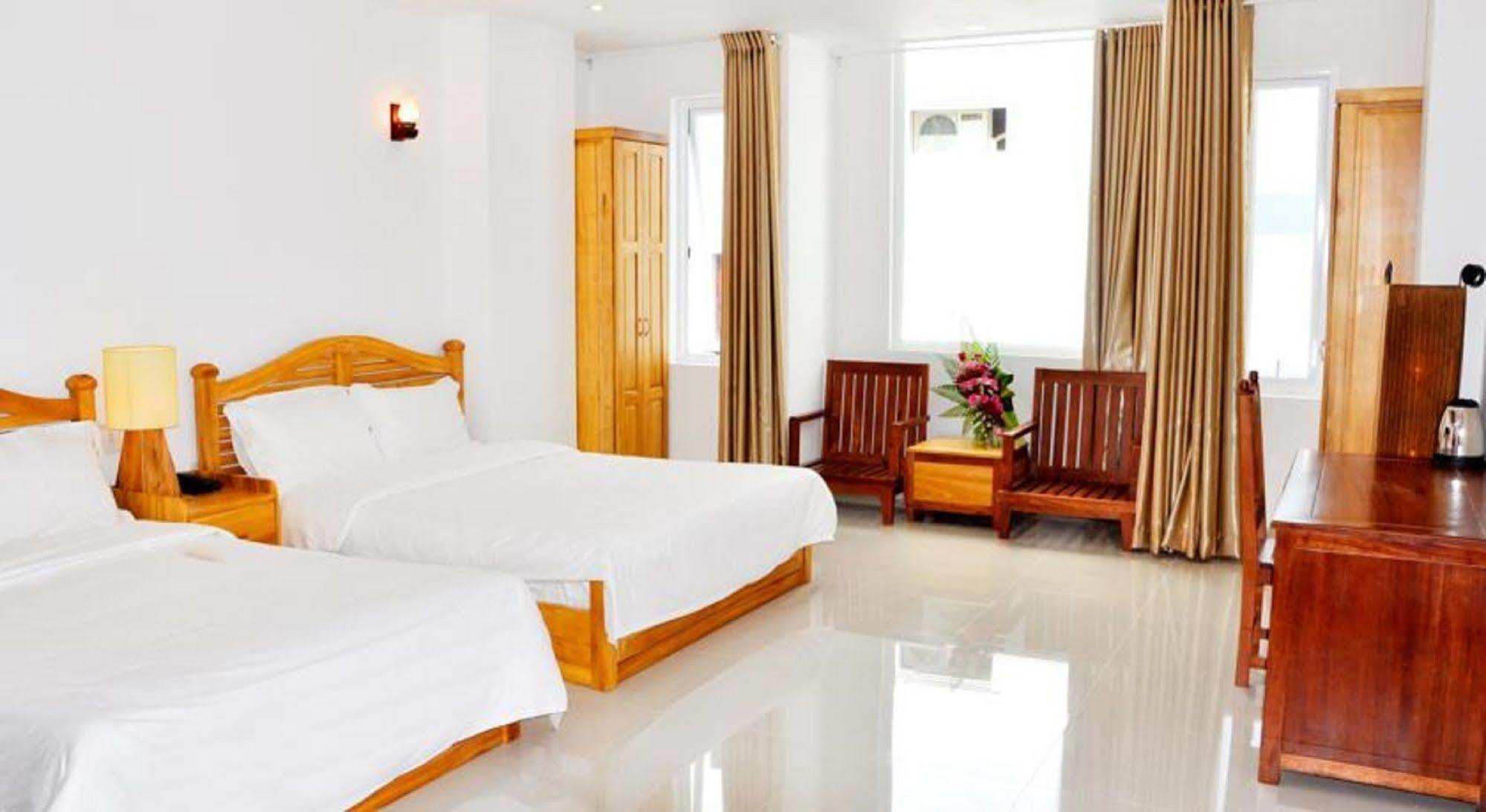 White Lion Hotel Nha Trang Bagian luar foto
